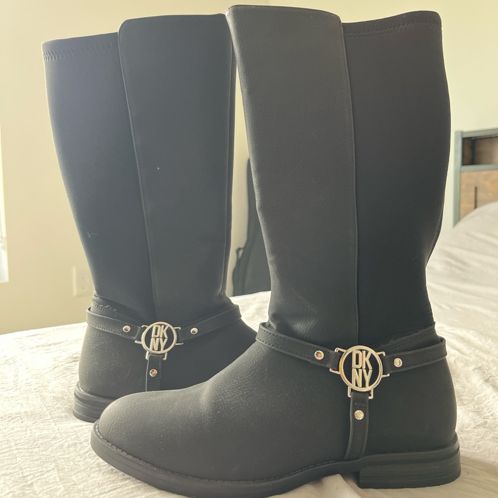 DKNY Women's Black Heeled Boots